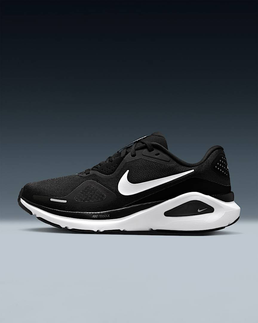 ....Nik.e Structure 26 White Blact